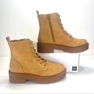 DV Dolce Vita Primm Women Tan Combat Boot Size 9 Platform Lug Sole Bootie New